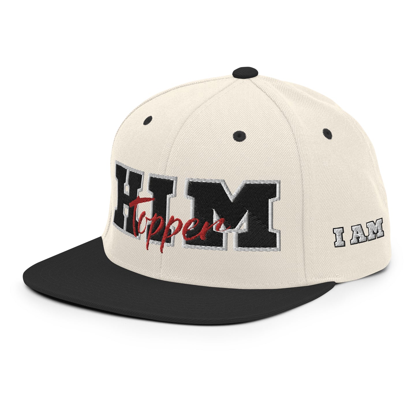 YO SOY ÉL Topper Snapback | Detalle negro, rojo y blanco.